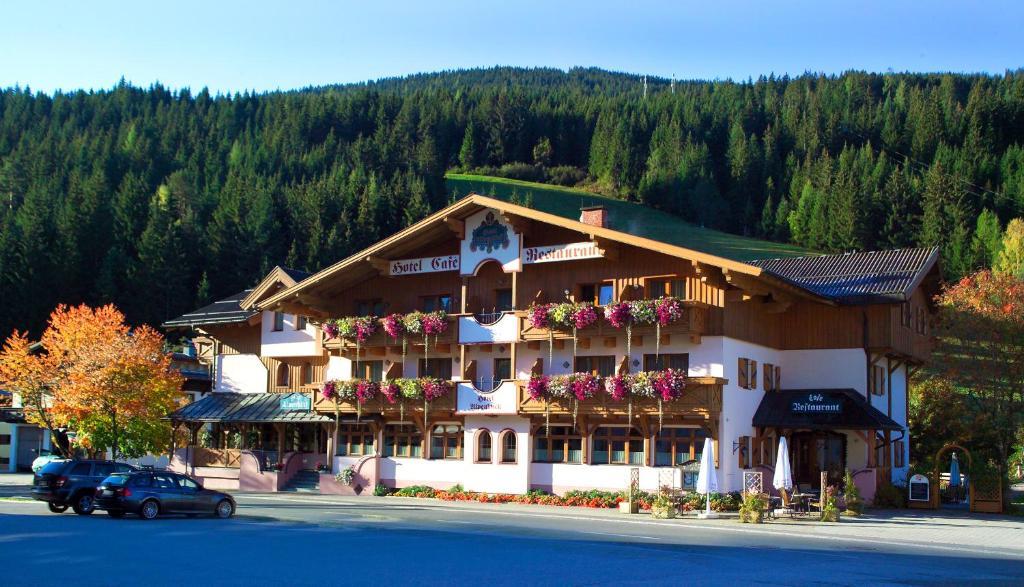 Hotel Alpenblick Filzmoos Exterior photo